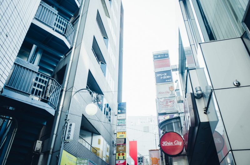 渋谷散歩。渋谷区道玄坂エリアの朝の風景。RICOH GR作例写真_Dogenzaka_Shibuya-ku_Tokyo_Japan_Morning_photography_031