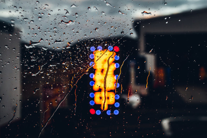 車のフロントガラス越しの雨。梅雨、雨に関する写真素材。Rain – Exceptional Normalcy – Stockphotography on EyeEm-2 3