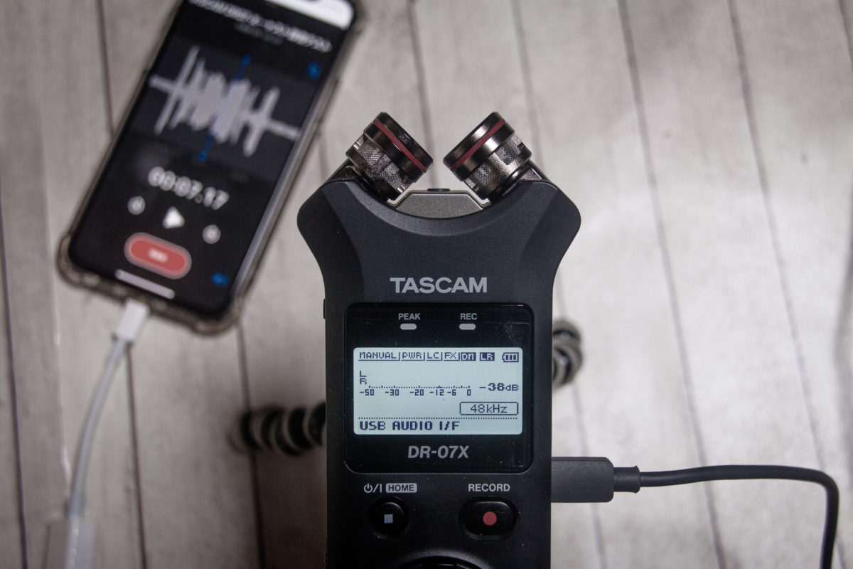 TASCAM DR-07X＋iPhone接続音質レビュー。☔️雨の日ポッドキャスト マイク録音テスト。ABとXYモード単一指向性比較。