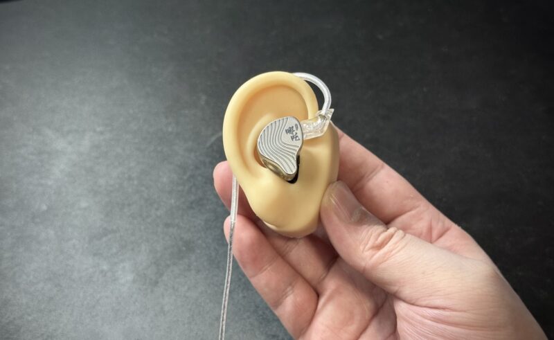 KBEAR NZ02レビュー【2500円】足音聞きやすい低価格ゲーミングイヤフォン感想＆評価。マイルドでエッジ際立つ明瞭感。FPSゲームにも最適。KeepHIFI有線イヤホン
