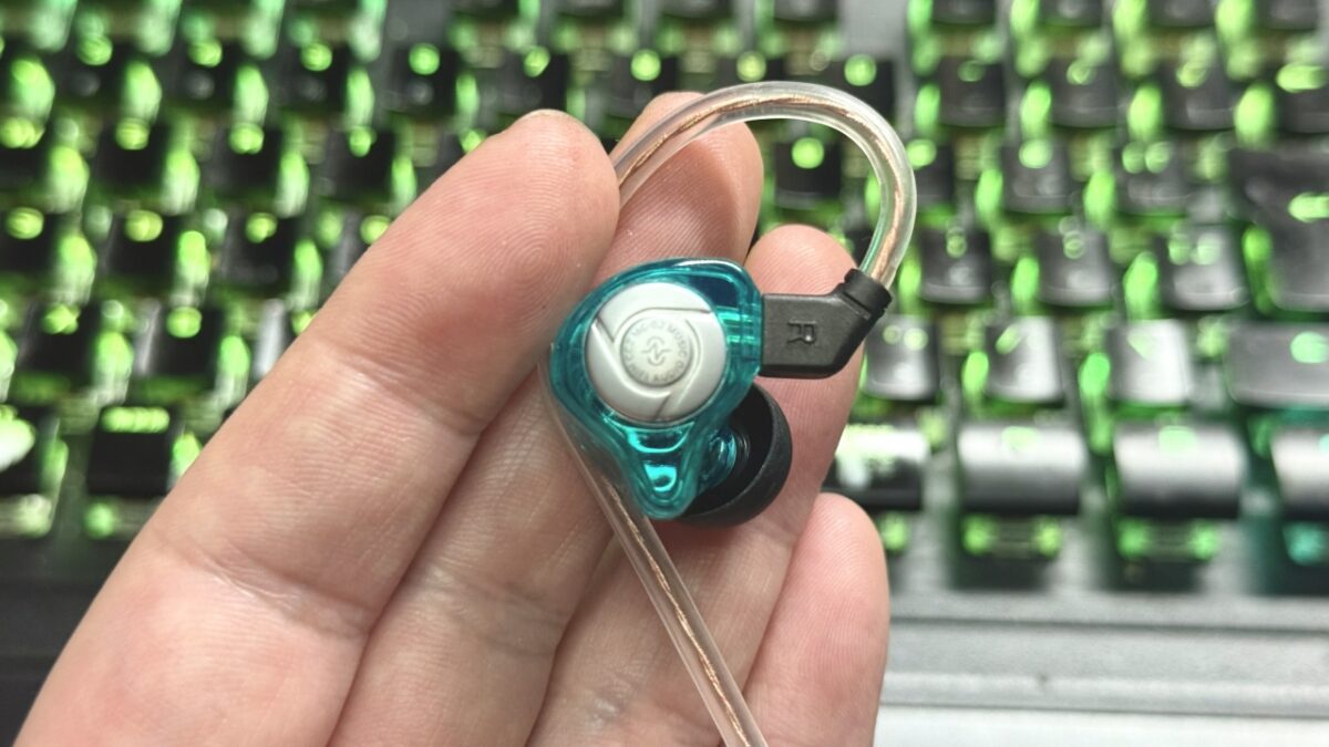 CCZ MC02レビュー！忖度なし：2000円台のゲーミングイヤホンがヤバい！FPS足音/臨場感/迫力のゲーム体験！ 中華イヤホン メリット・デメリットを徹底解説KeepHIFI